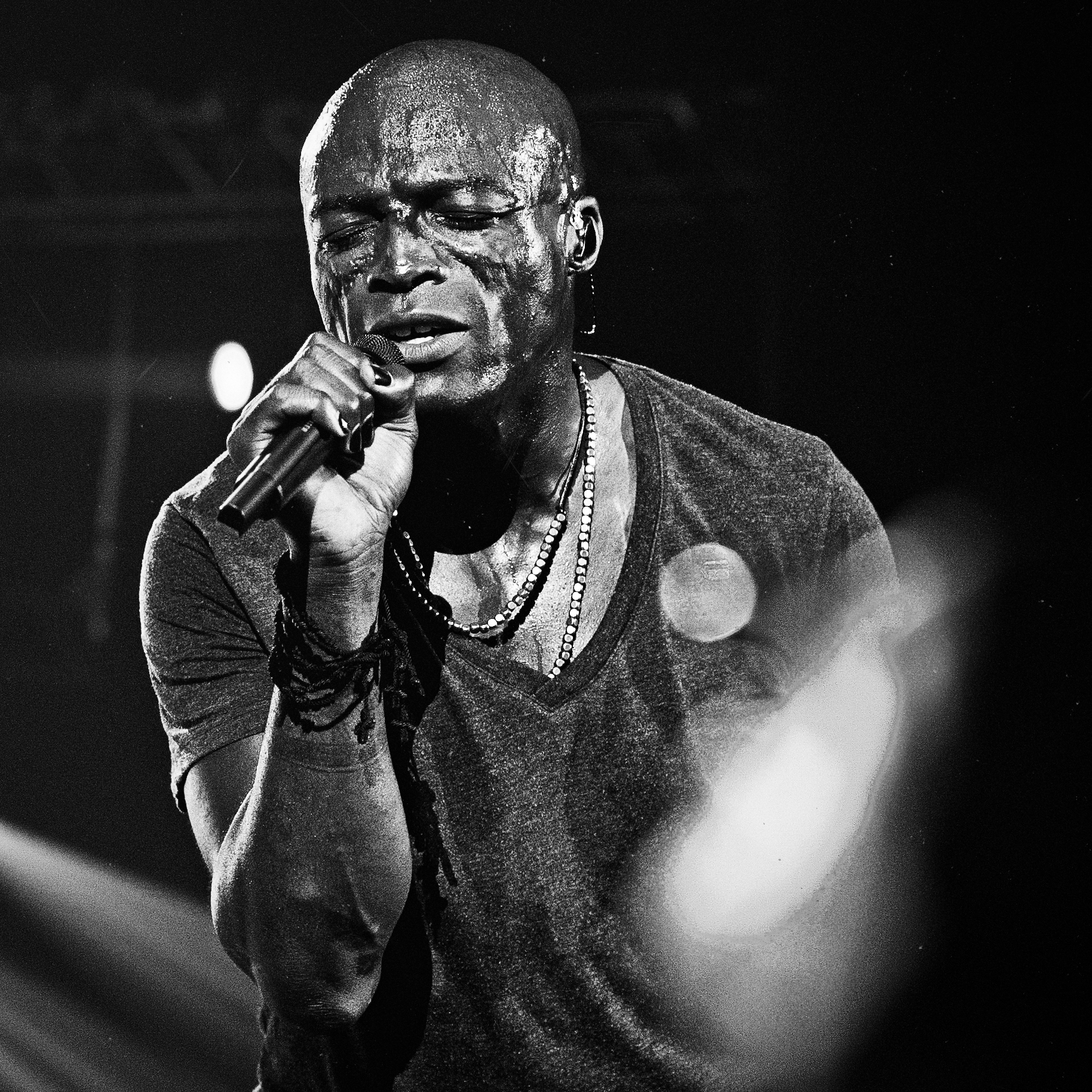 Seal performing live — the British soul singer plays Rio de Janeiro and São Paulo, Brazil in November 2026