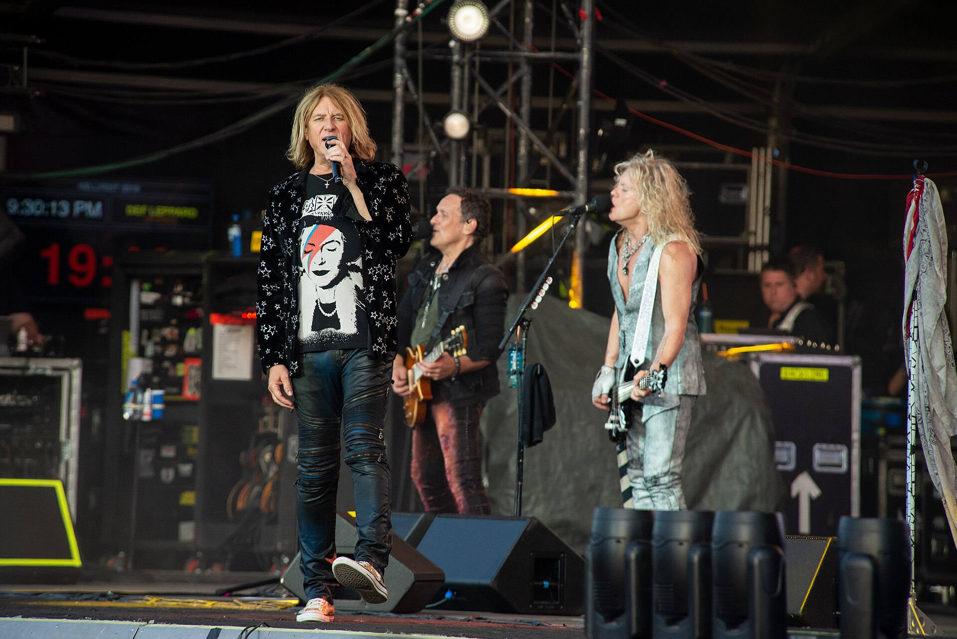 Def Leppard live — the British rock legends play Bogotá, Colombia on November 2, 2026