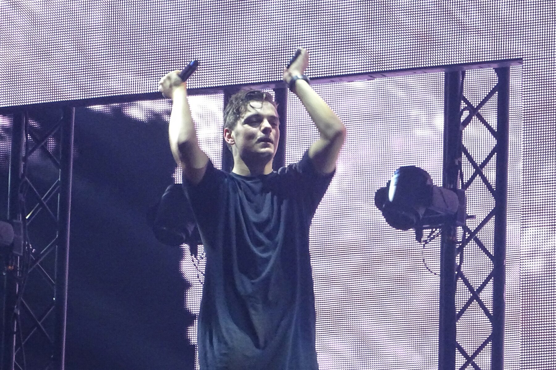 Martin Garrix live — the Dutch DJ plays San José, Costa Rica on November 27, 2026 at Parque Viva