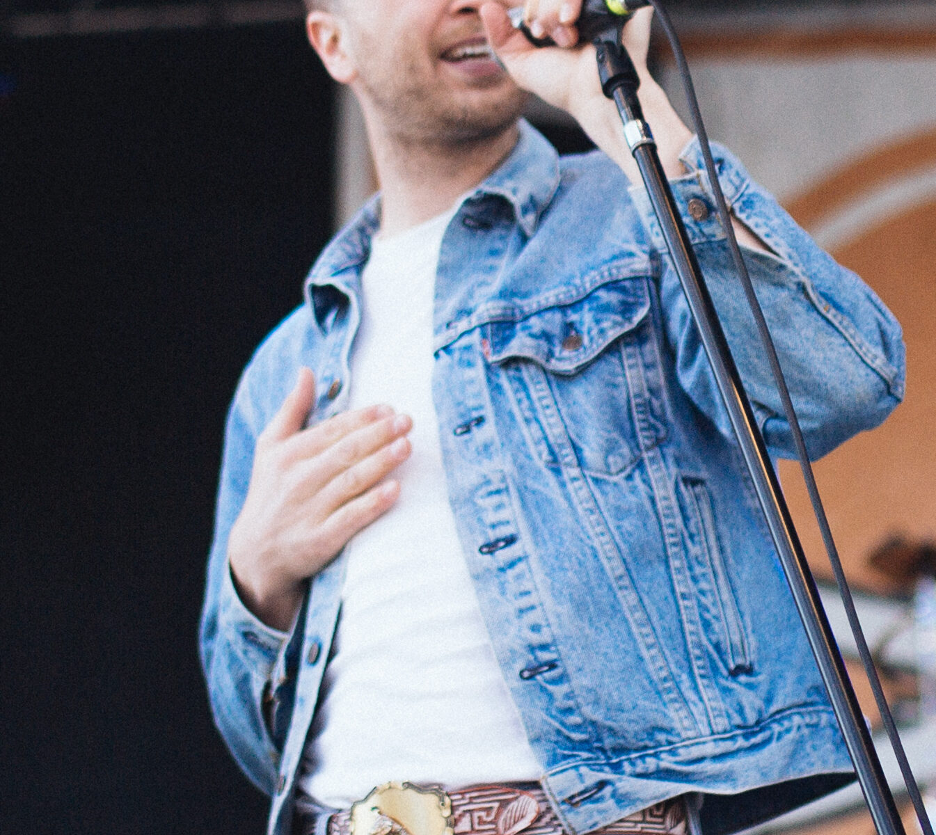 JMSN live — the American singer brings the 'Soft Spot' tour to Curitiba, Rio and São Paulo in November 2026