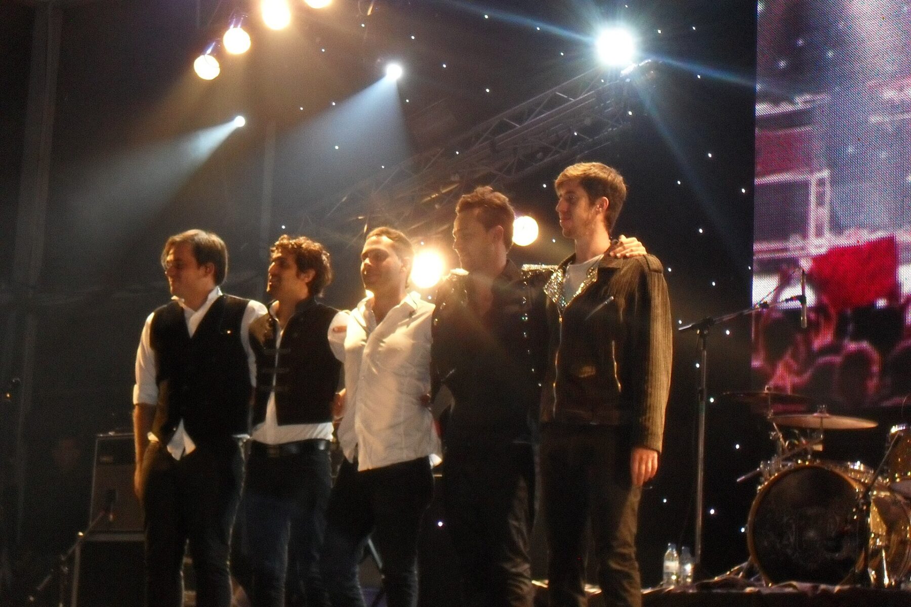 Tan Biónica live — the reunited Argentine band plays Rosario's Estadio Marcelo Bielsa on December 5, 2026