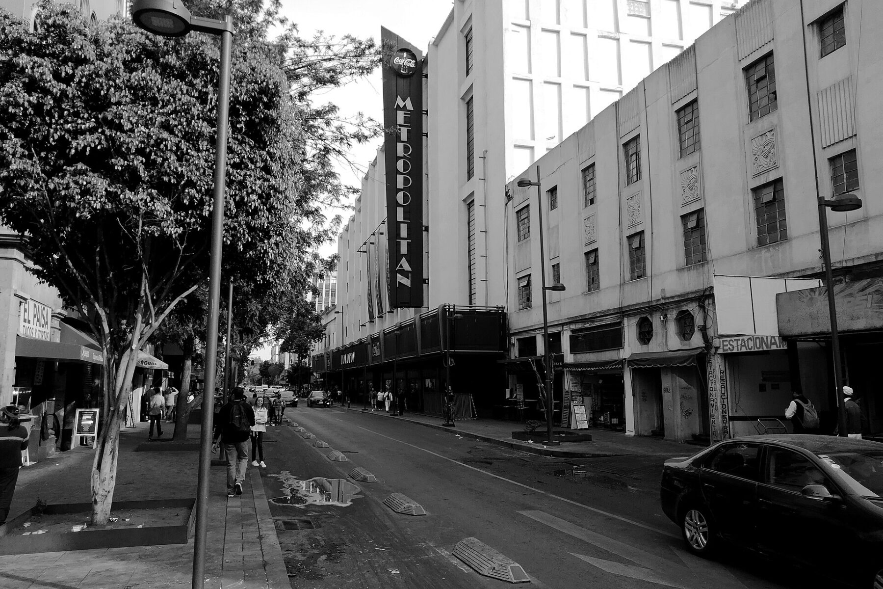 Teatro Metropolitan marquee on Independencia street in Mexico City