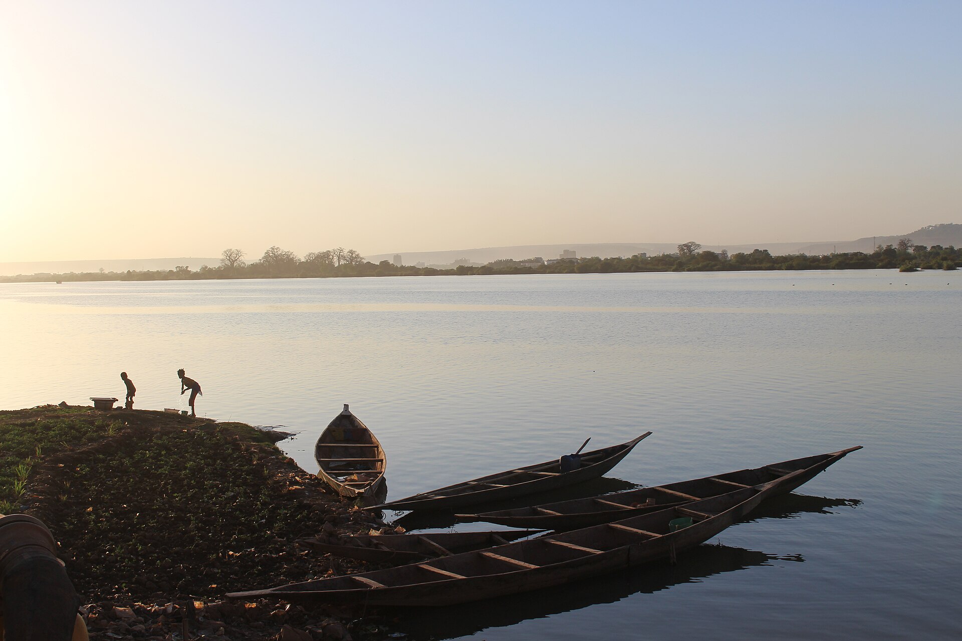 Pirogues on the Niger river near Bamako, the capital of Mali