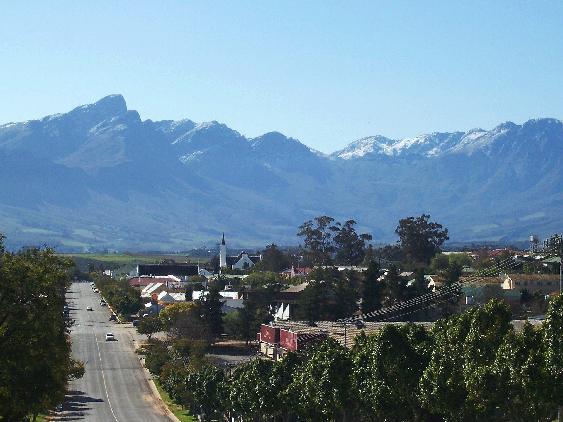 The town of Tulbagh beneath mountains in South Africa's Western Cape