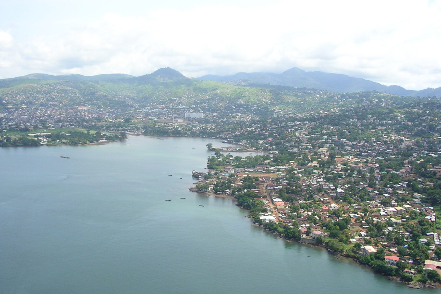 An aerial view of Freetown, Sierra Leone (David Hond, CC BY 2.0, via Wikimedia Commons)