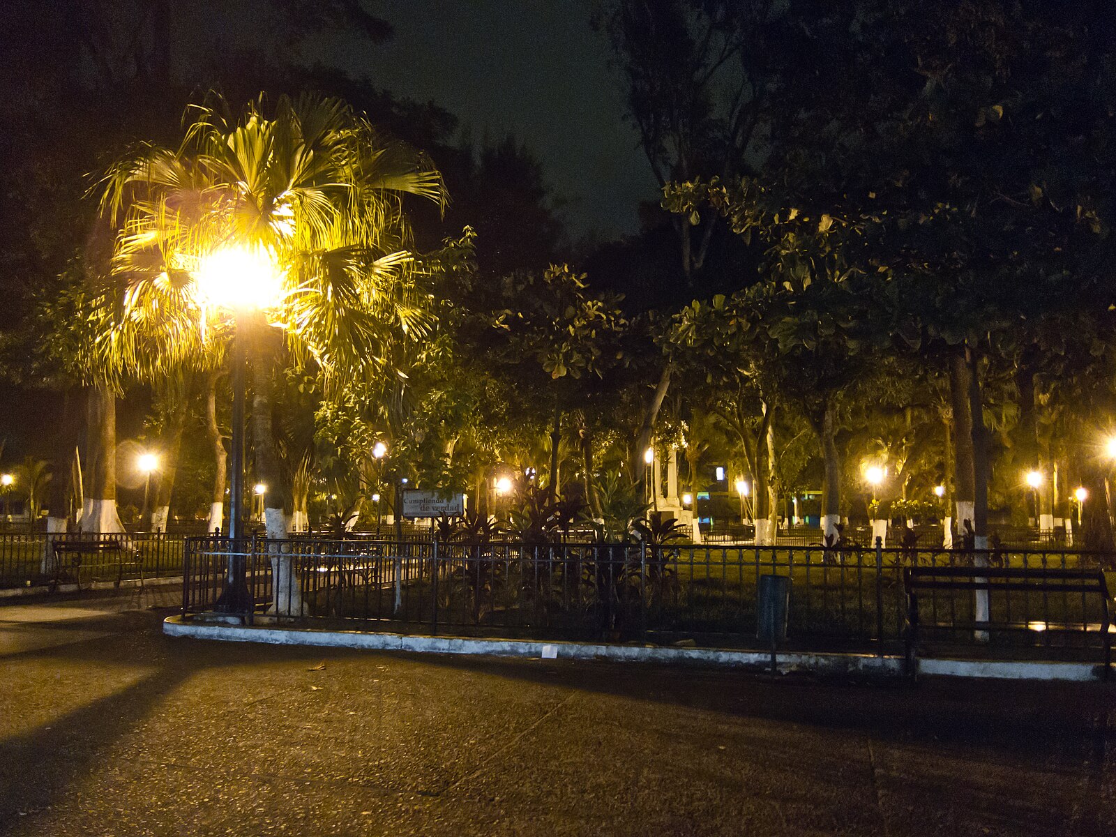 Santa Tecla El Salvador park street