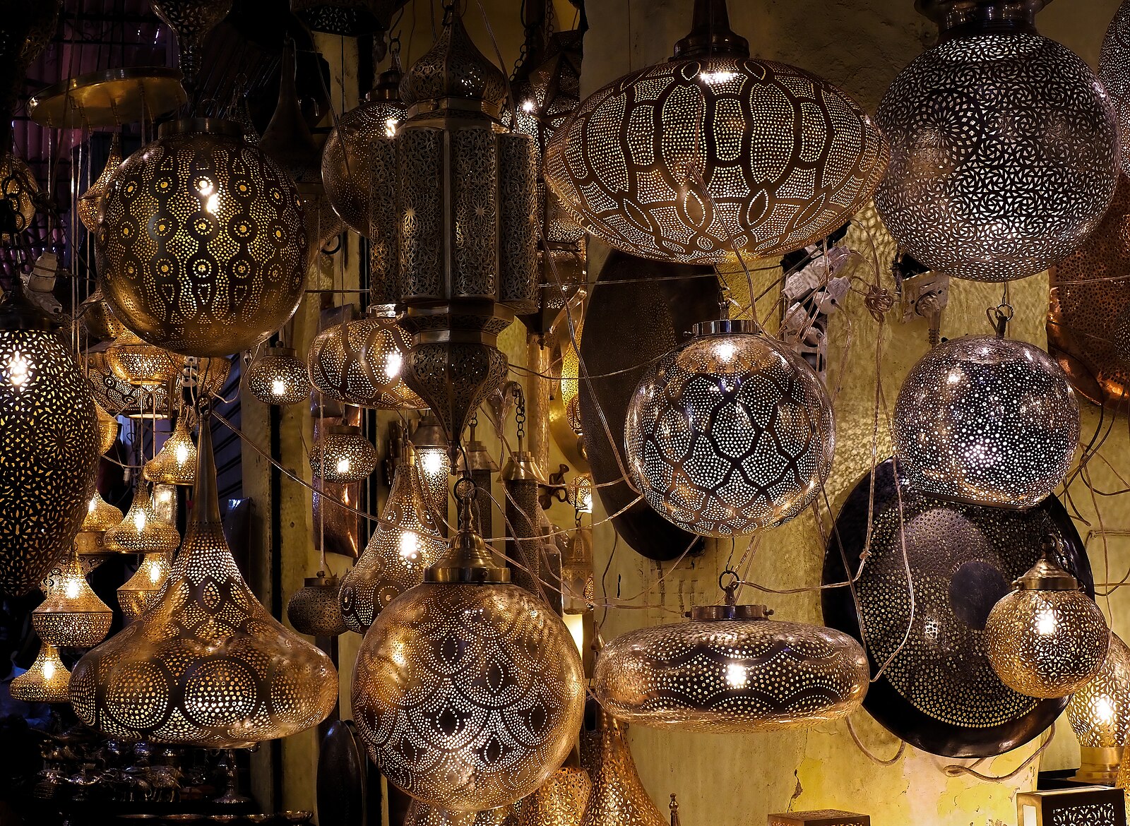 Marrakech souk Morocco cash economy