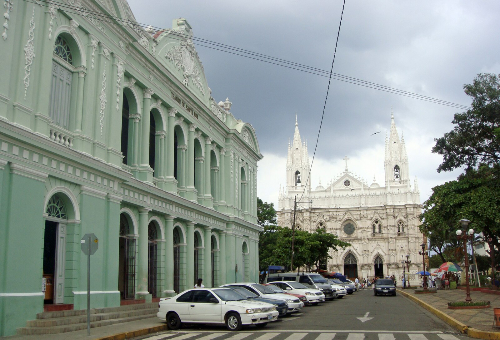 Santa Ana El Salvador street colonial buildings