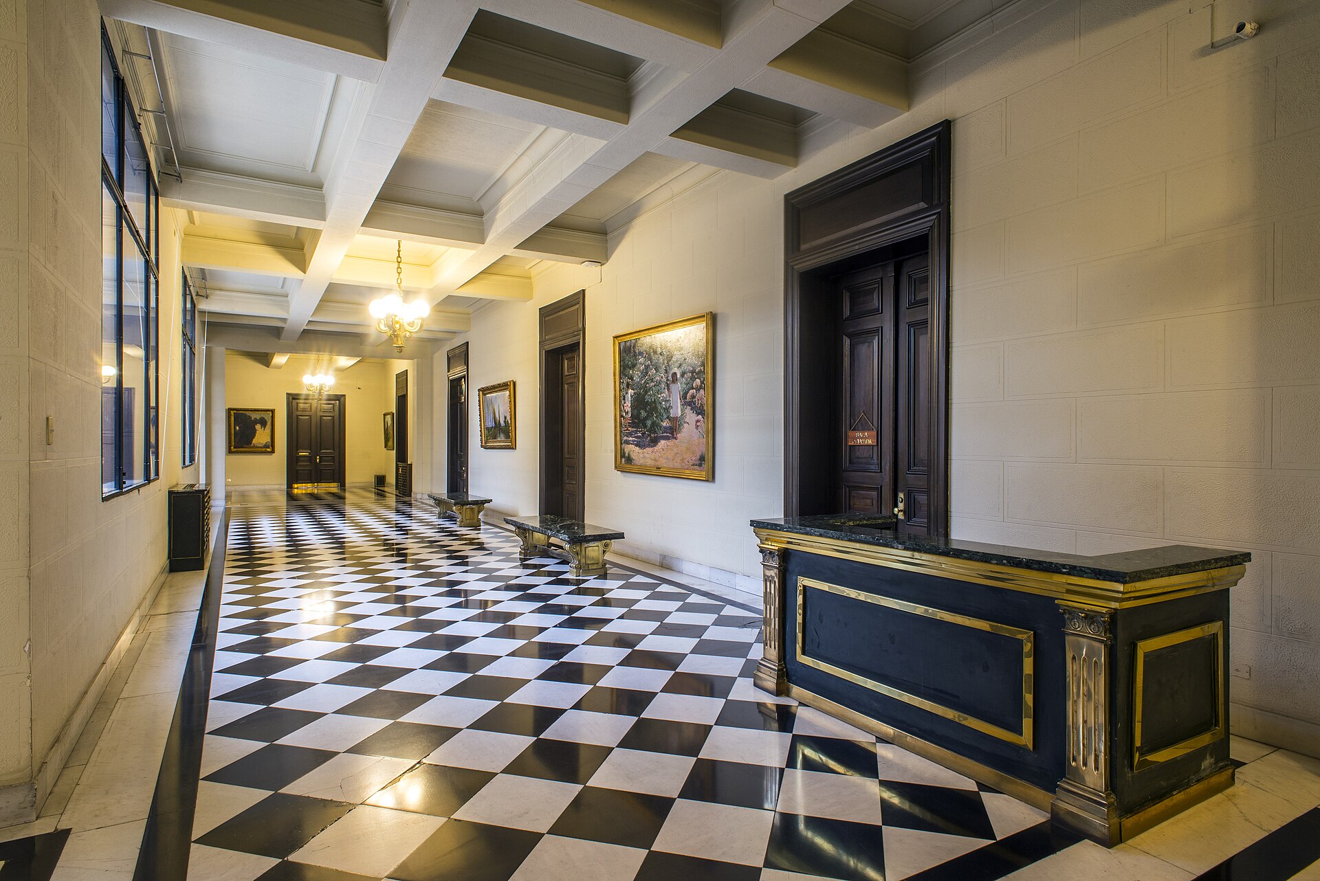 An interior corridor of the Central Bank of Chile