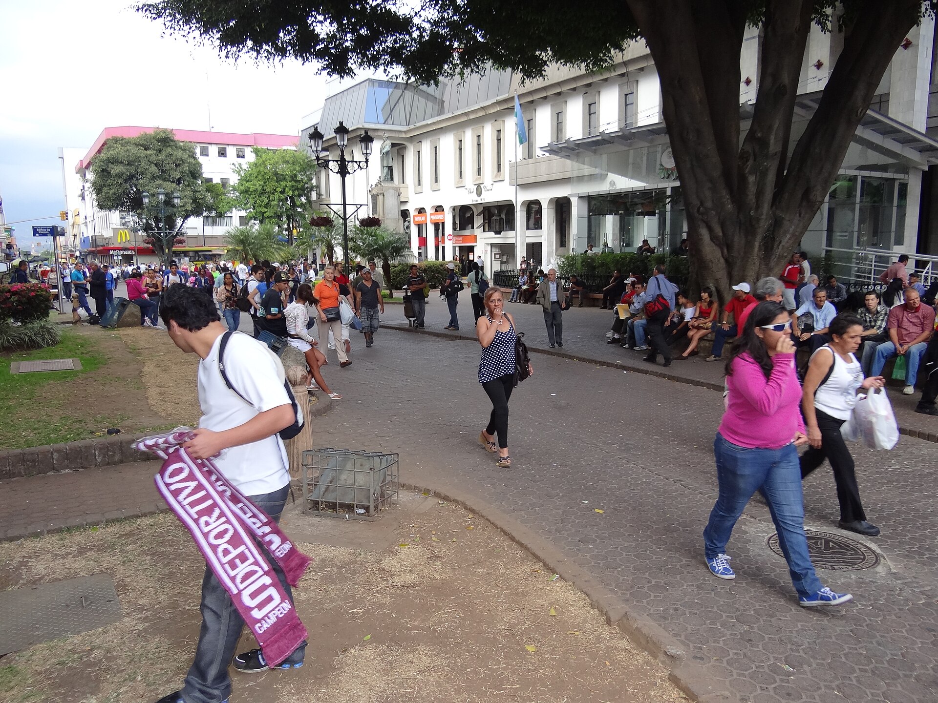 A street in San Jose, the capital city