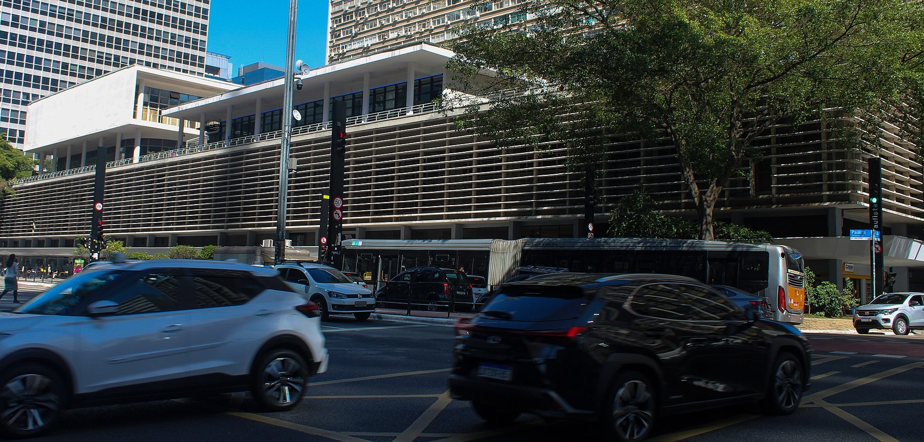 The Conjunto Nacional building on Avenida Paulista, Sao Paulo