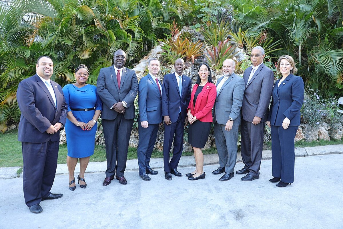 President Jovenel Moïse with a US delegation in Port-au-Prince in 2019
