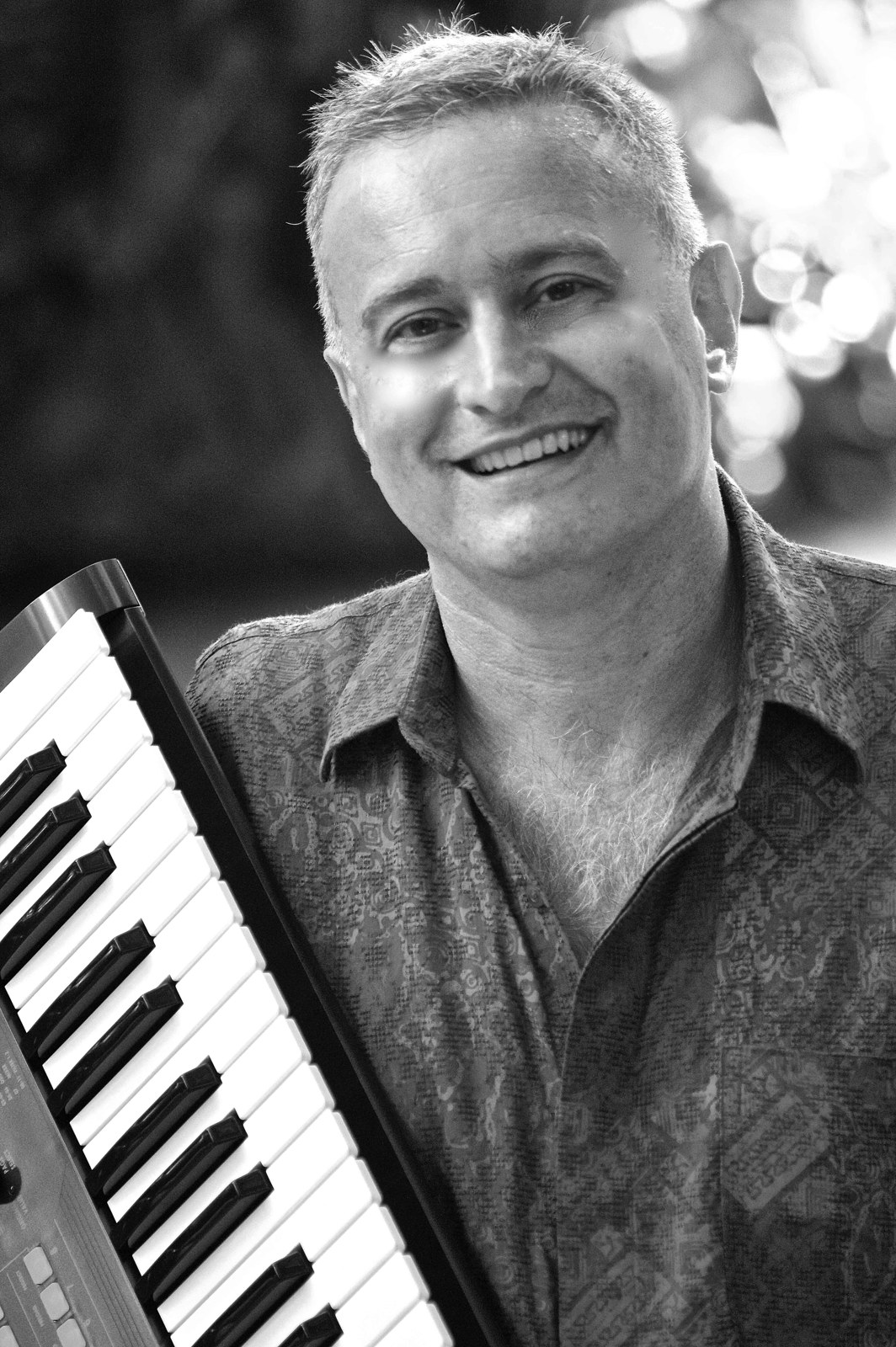 Pianist Marvio Ciribelli at the Beco das Garrafas, Rio in September 2026