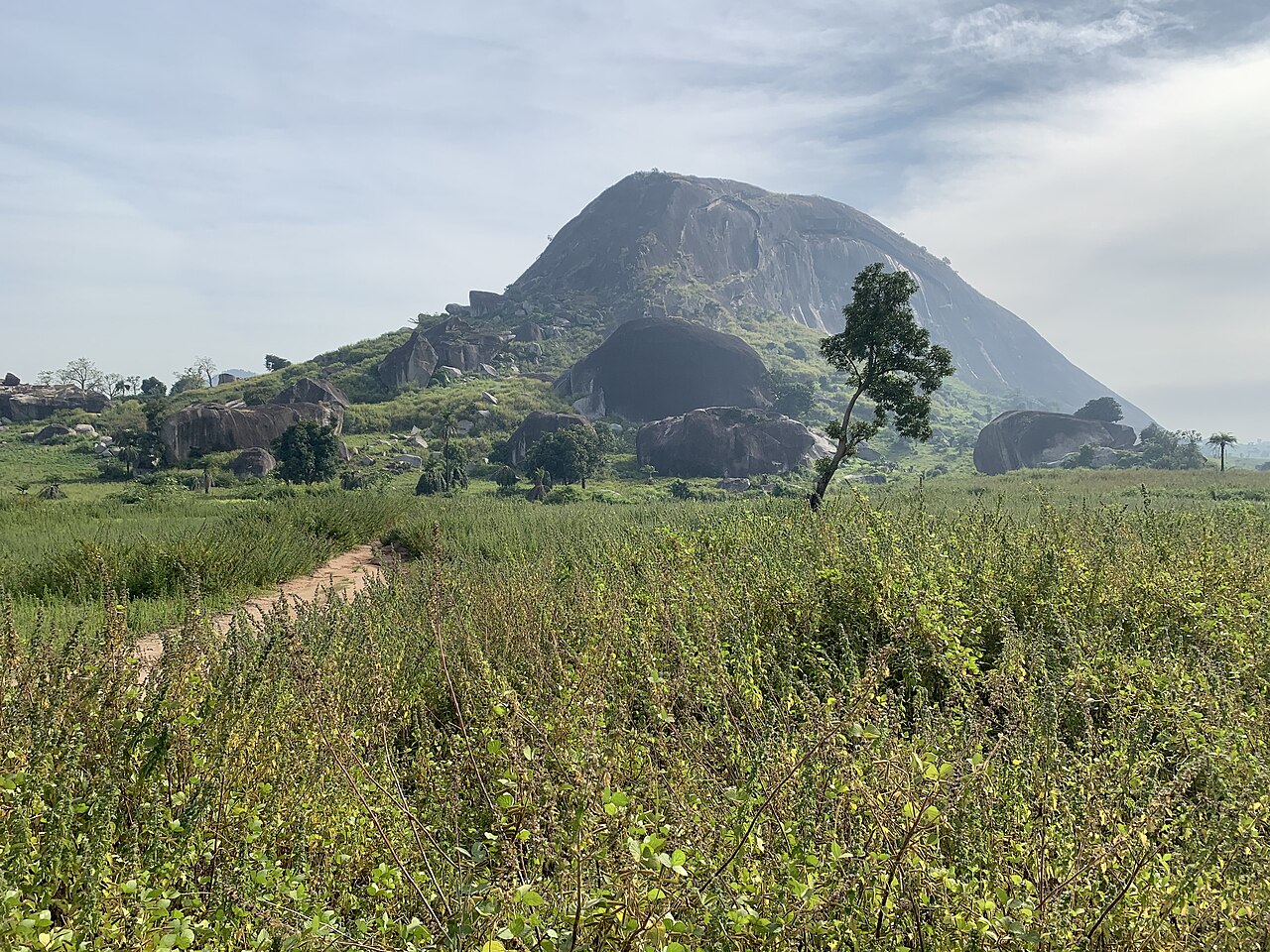 Nigeria explained 2026 — Zuma Rock near Abuja