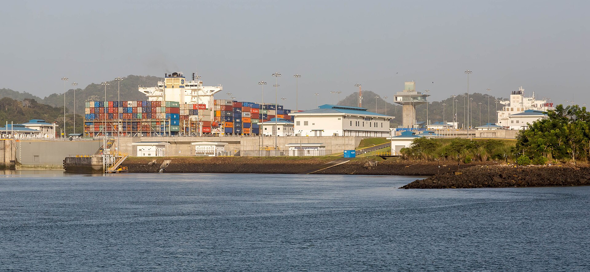 A container ship entering the Cocolí locks of the Panama Canal