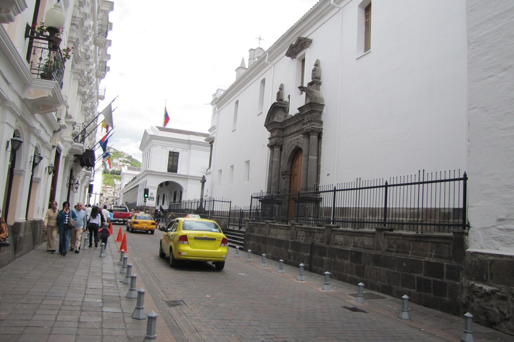 residency in Ecuador Quito historic centre Calle Garcia Moreno