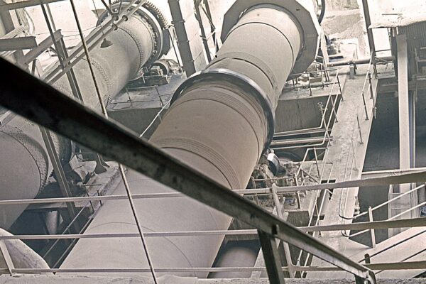 Rotary kilns at a cement plant, similar to those expanded by Cimentos de Mocambique