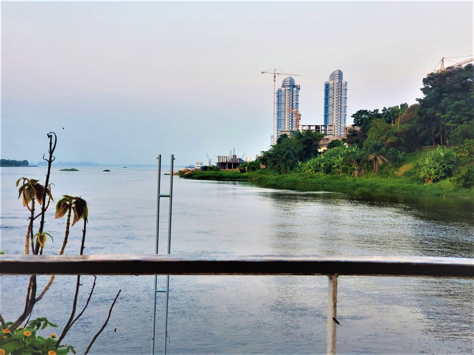 Kinshasa Stock Exchange plans take shape as new towers rise above the Congo River