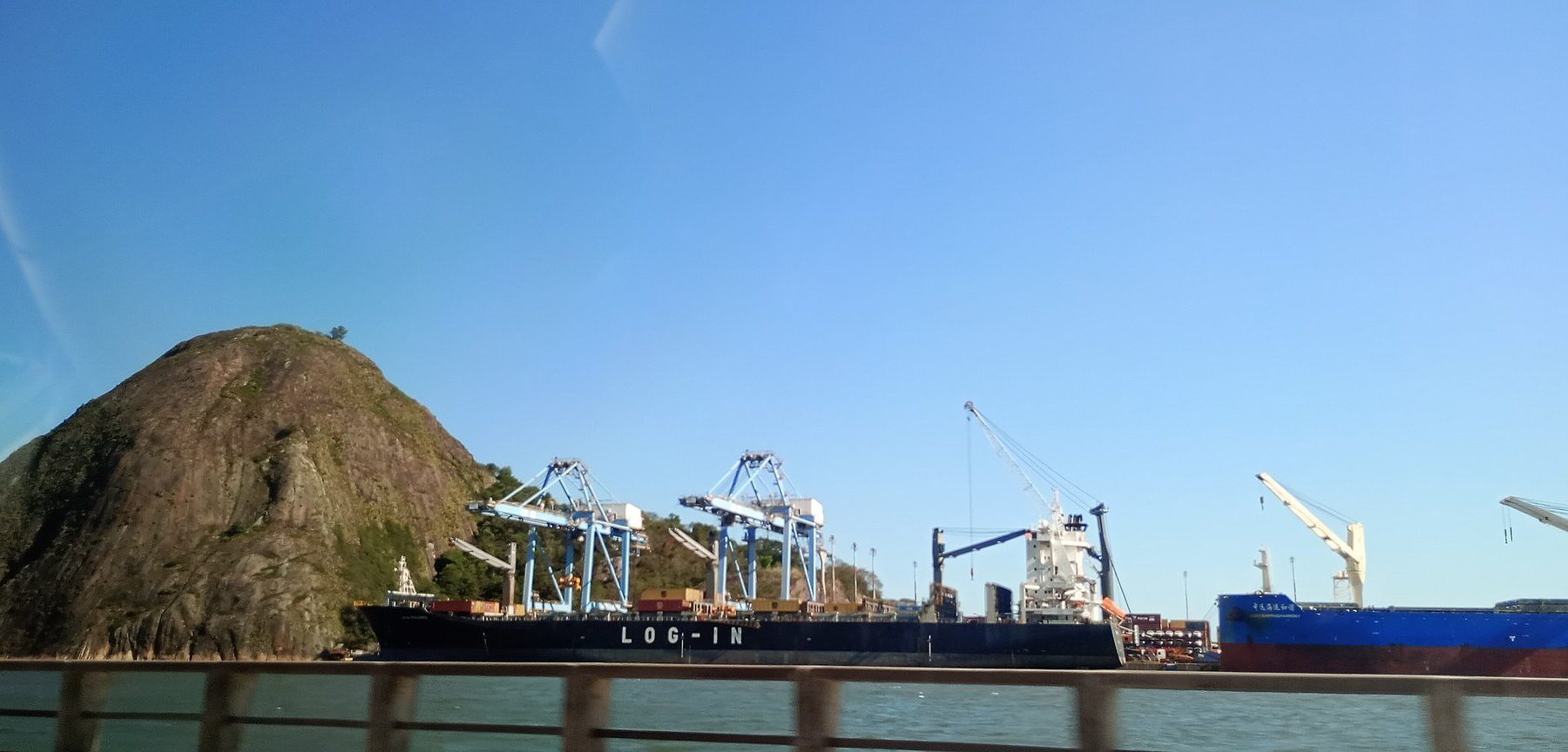 Suzano - the port of Vitória in Espírito Santo