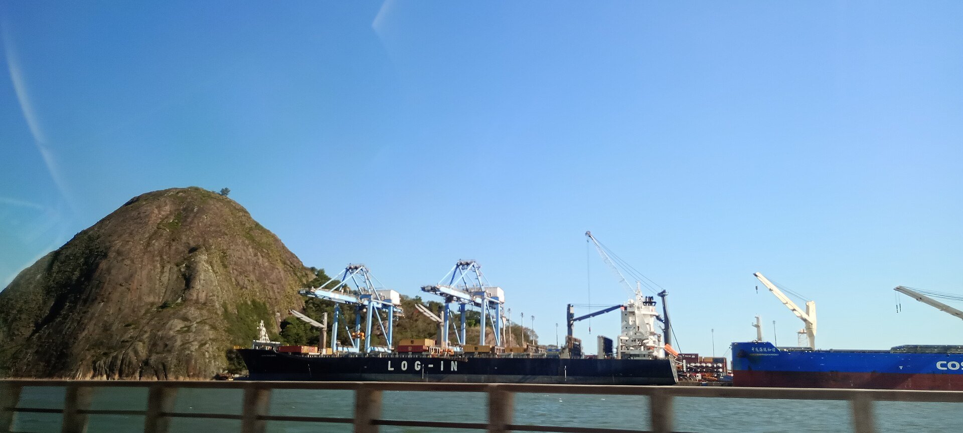 Suzano - the port of Vitória in Espírito Santo