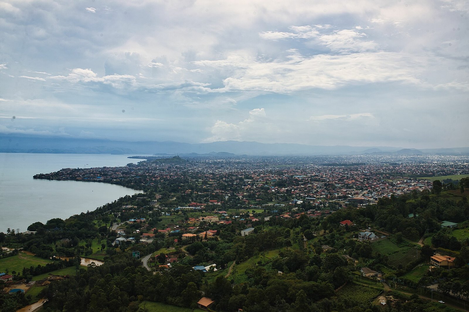 Rwanda explained 2026 — Rubavu and Goma on the shore of Lake Kivu