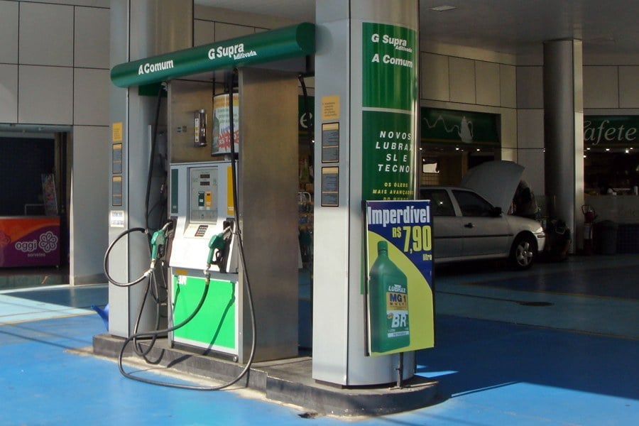 A gasoline and ethanol fuel pump at a gas station in São Paulo, Brazil