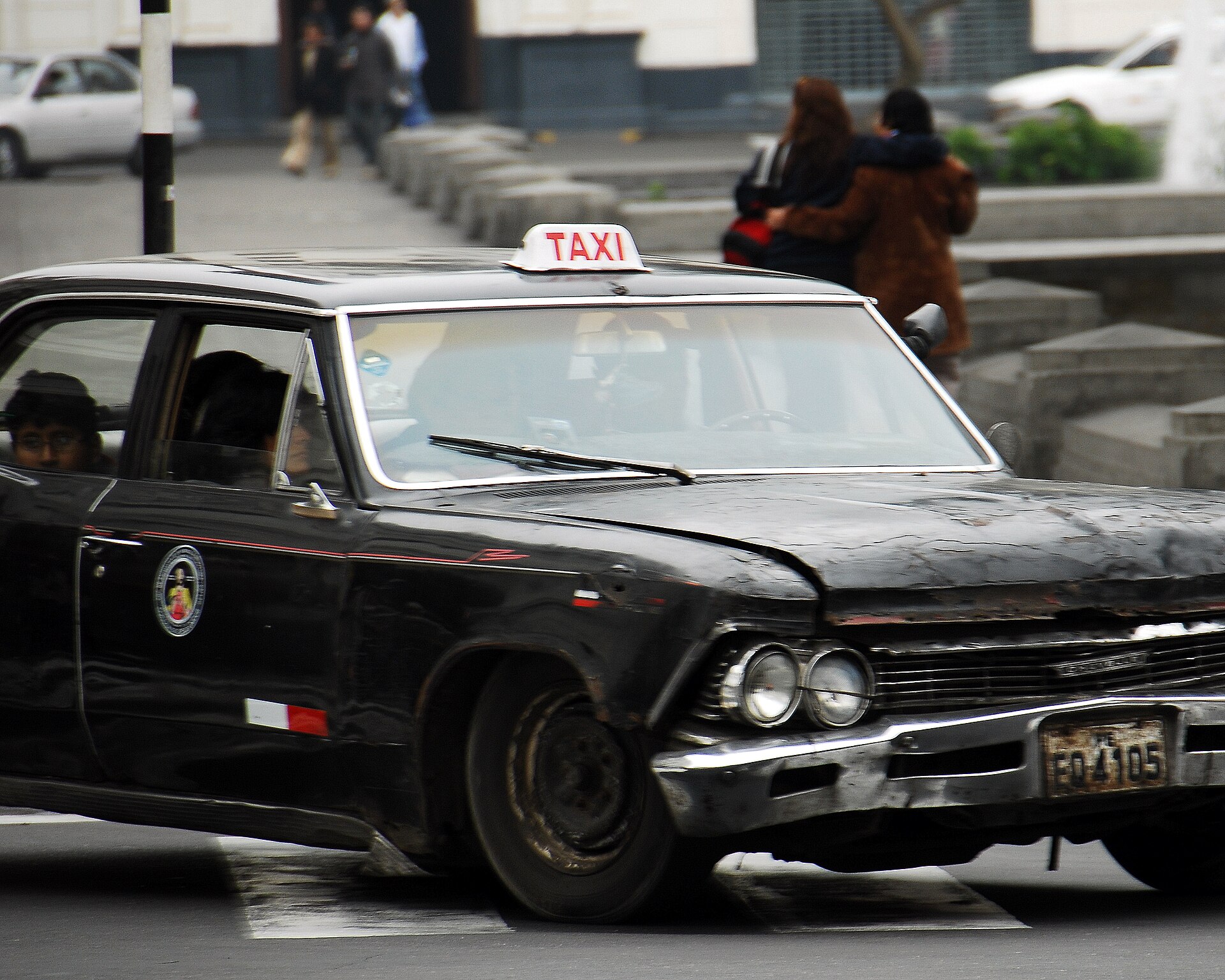 safety in Peru street taxi