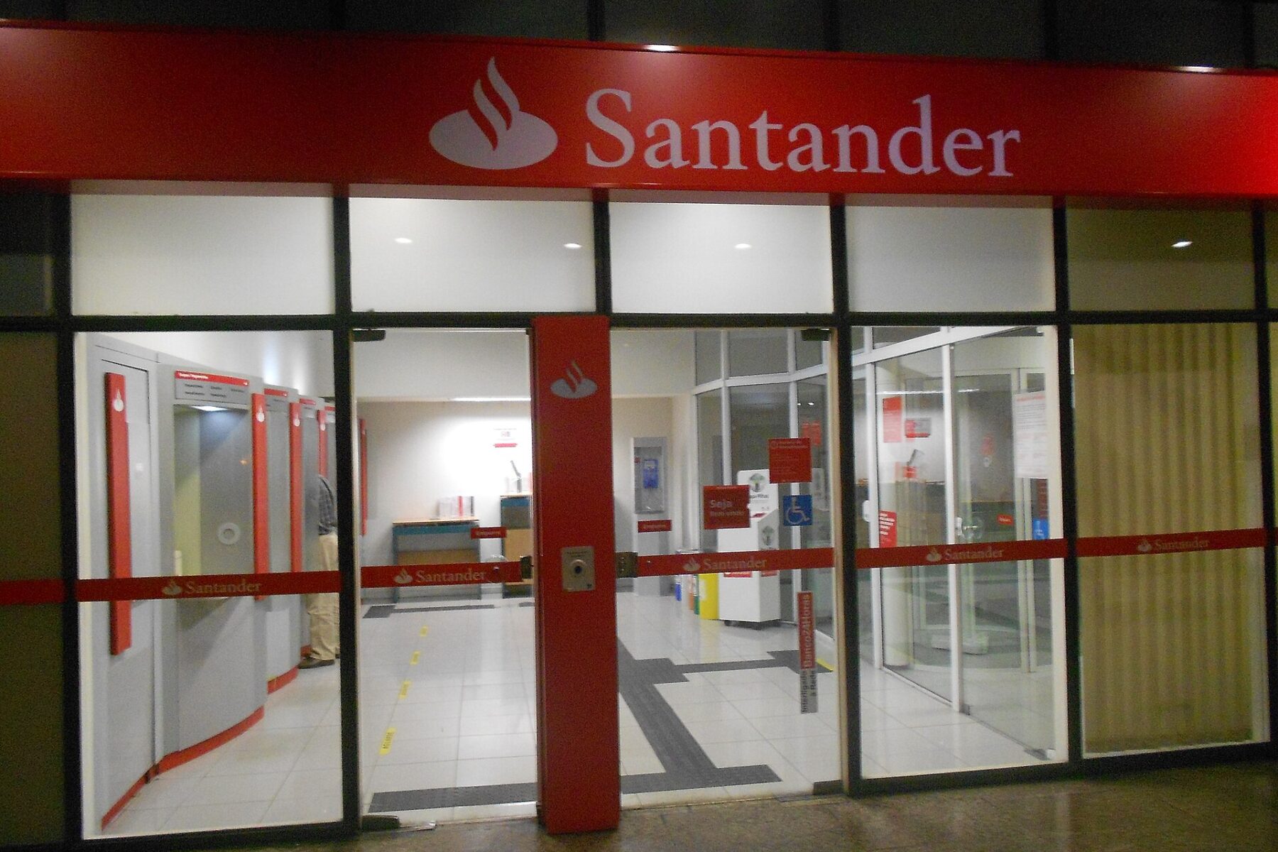 santander-branch-rio-de-janeiro