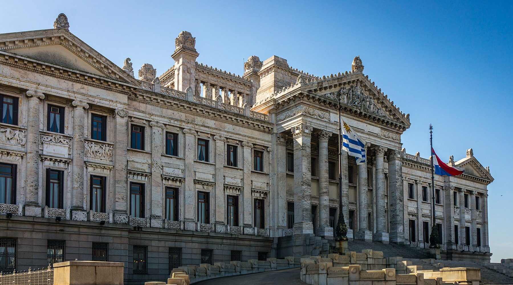 Uruguay explained 2026 — the Palacio Legislativo, seat of the General Assembly in Montevideo
