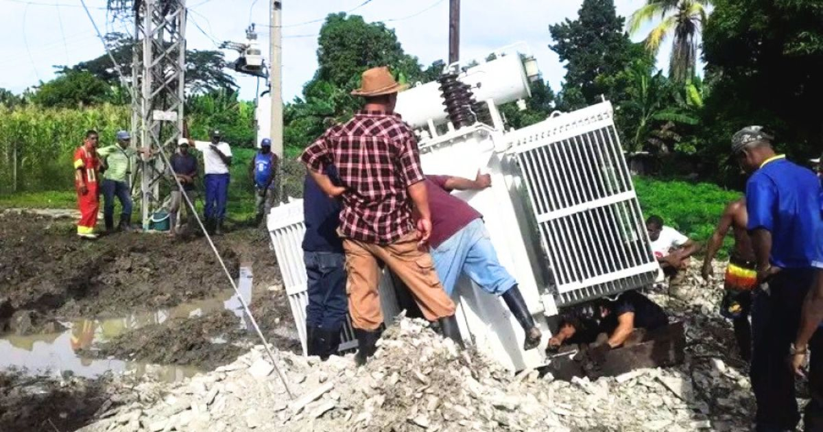 1732733564-regimen-cubano-promete-castigar-severidad-quienes-roban-aceite-transformadores-electricos