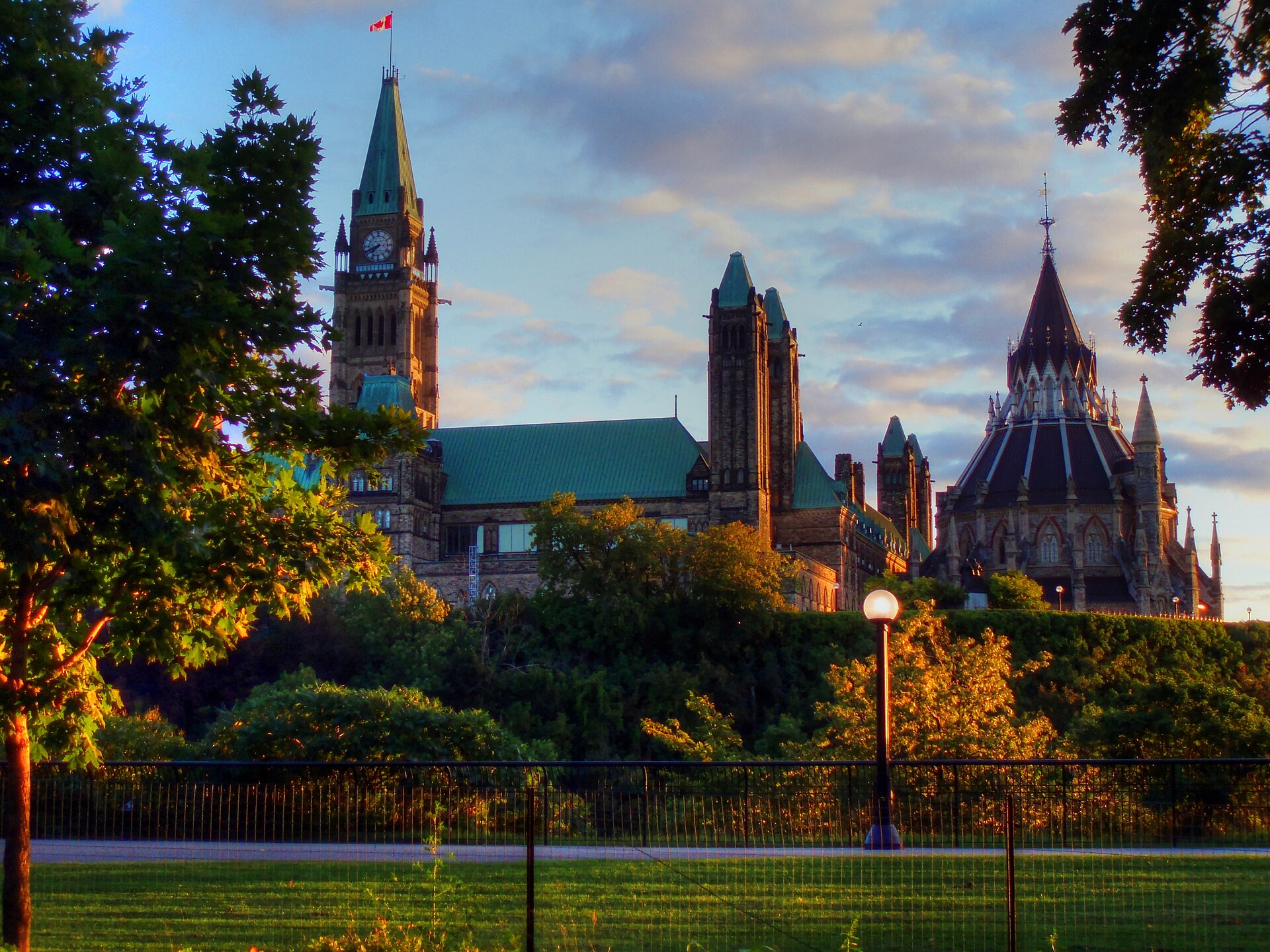 The Peace Tower and Library of Parliament on Parliament Hill in Ottawa, seen from Major's Hill Park