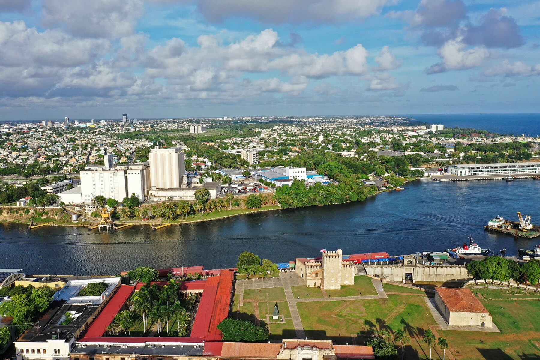 Aerial view of the Ozama river and the Fortaleza Ozama in Santo Domingo, Dominican Republic, looking east