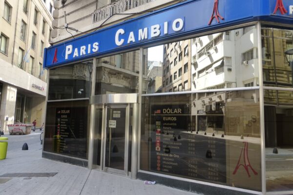 A currency exchange house on a street corner in central Buenos Aires, Argentina