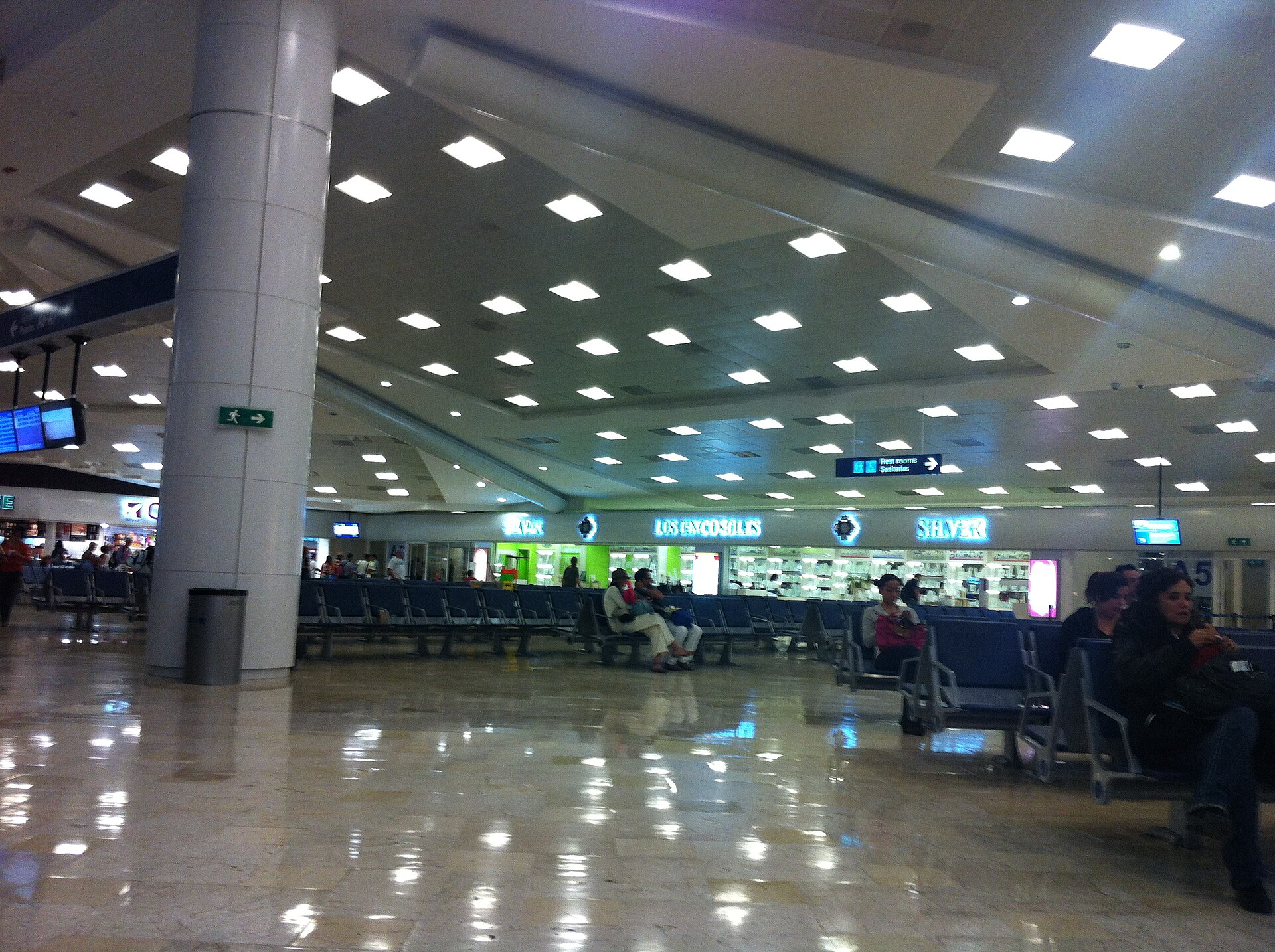 The international departures hall of Terminal 2 at Cancún International Airport, Mexico