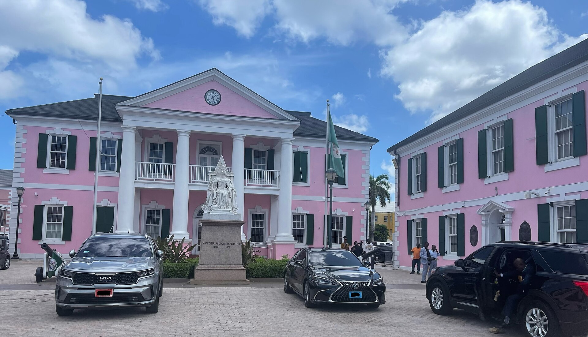 Parliament Square in Nassau with the statue of Queen Victoria
