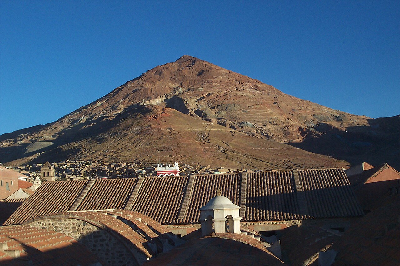Bolivia economy and mining: Cerro Rico above the city of Potosí