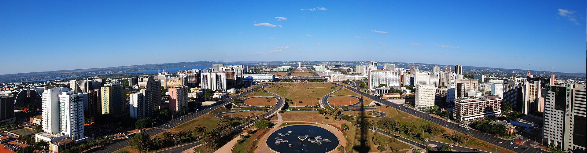 Panoramic view of Brasília's Monumental Axis and Lake Paranoá from the TV tower