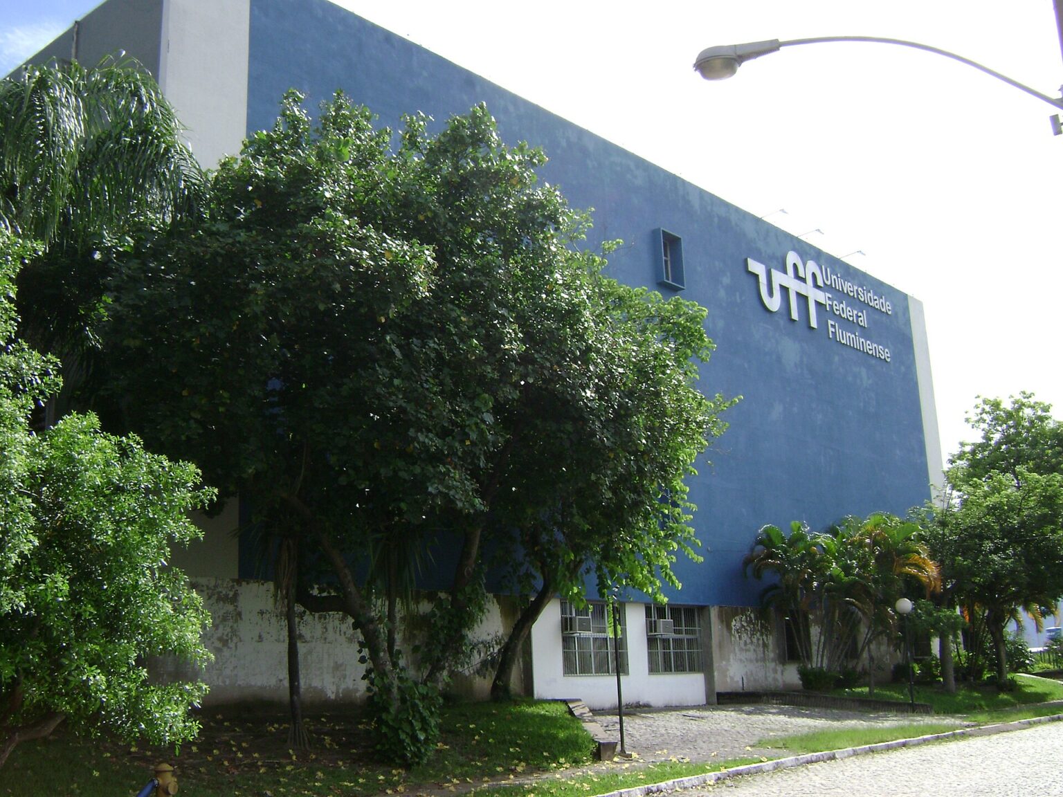 Pro Cop Message Brazil Police Name 2 Over Threats to Pro-Lula Students