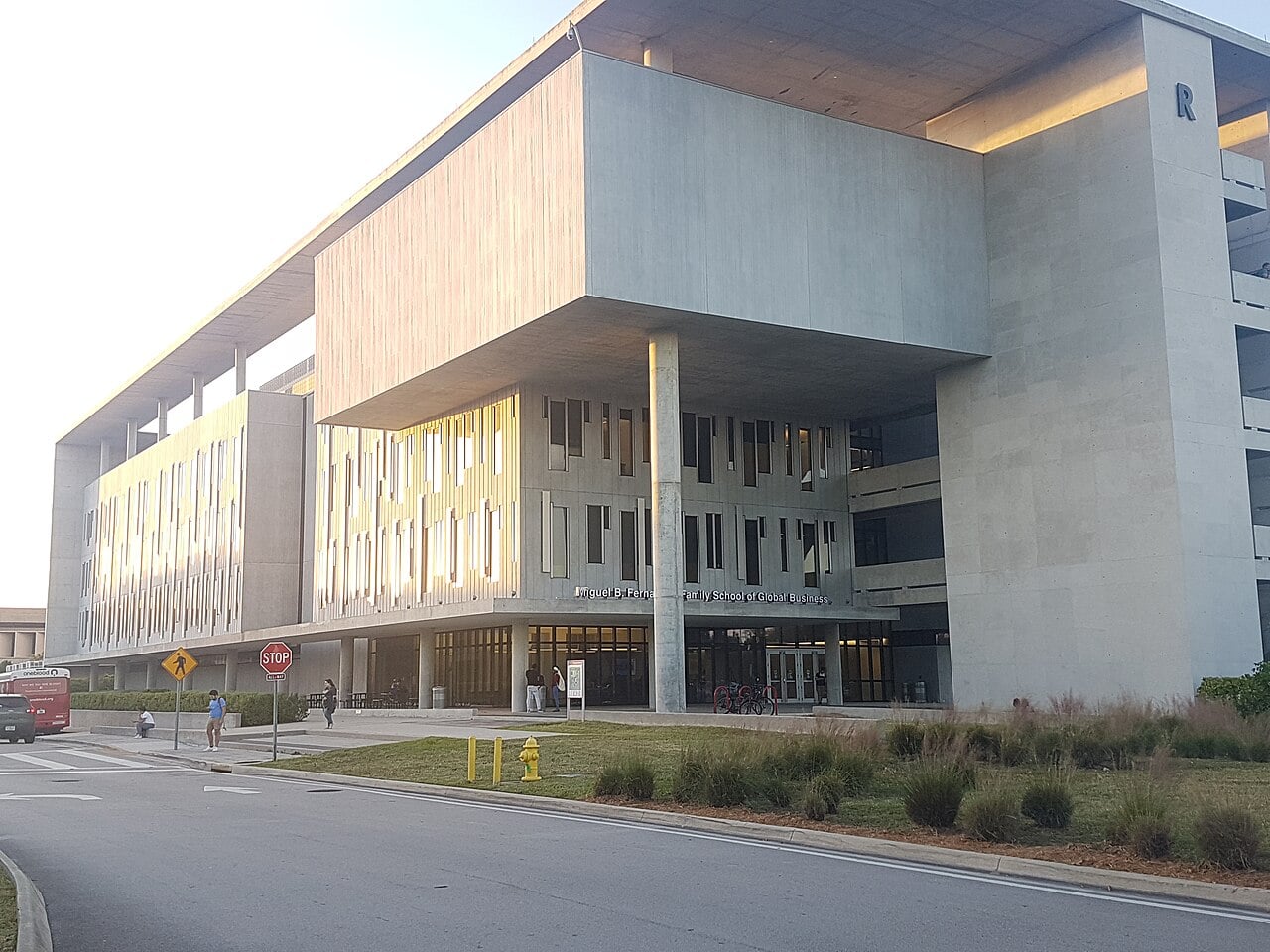 Building R, a large concrete building at Miami Dade College Kendall Campus in southwest Miami-Dade