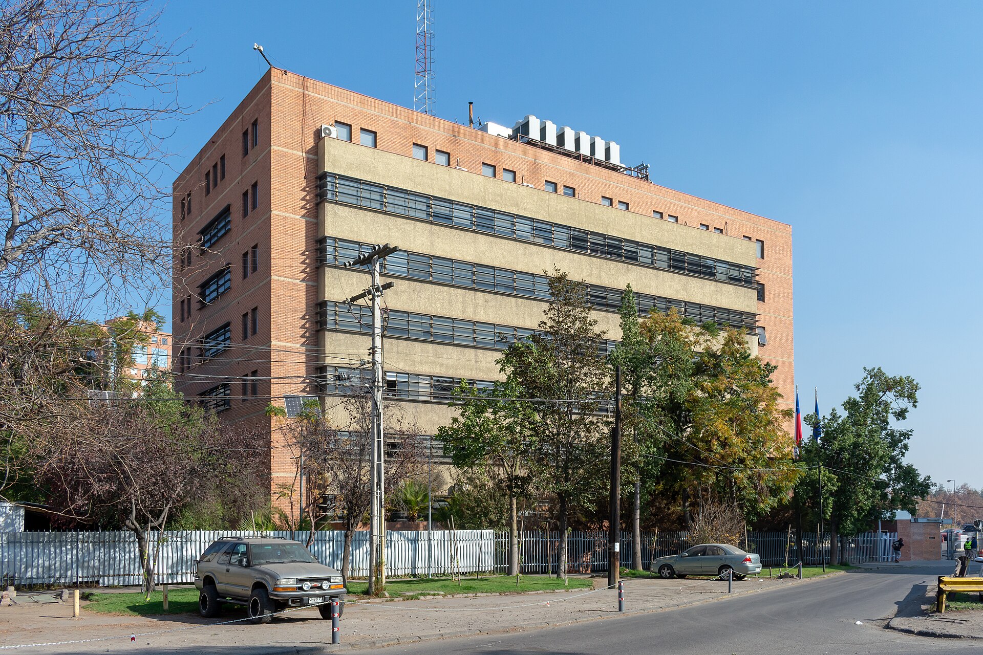 A Polic&iacute;a de Investigaciones criminal investigation brigade building in the Independencia district of Santiago, Chile