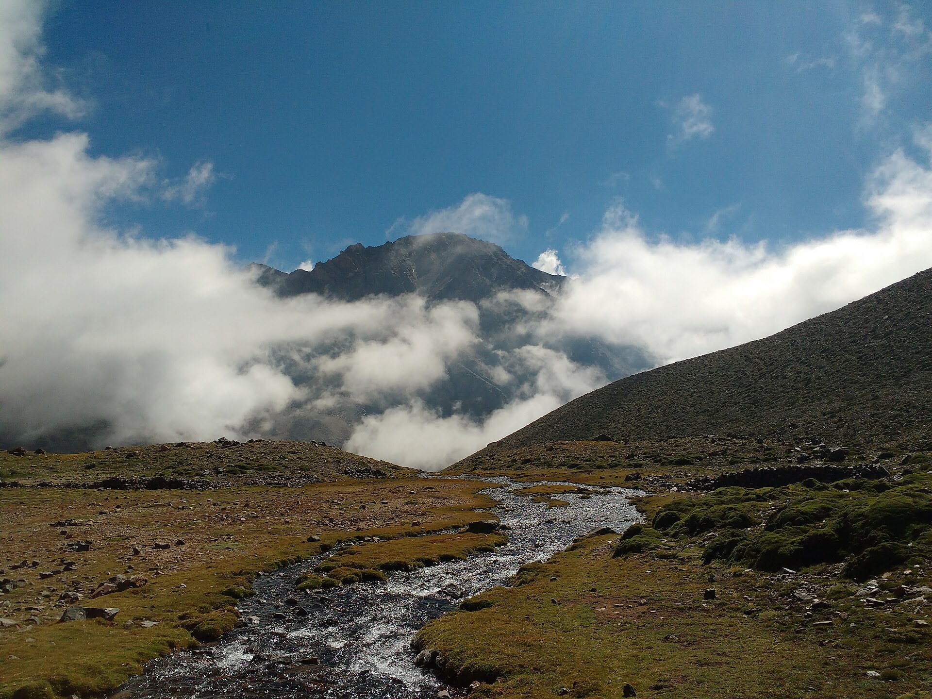 The Cordillera de los Andes under cloud, along the Chile-Argentina frontier