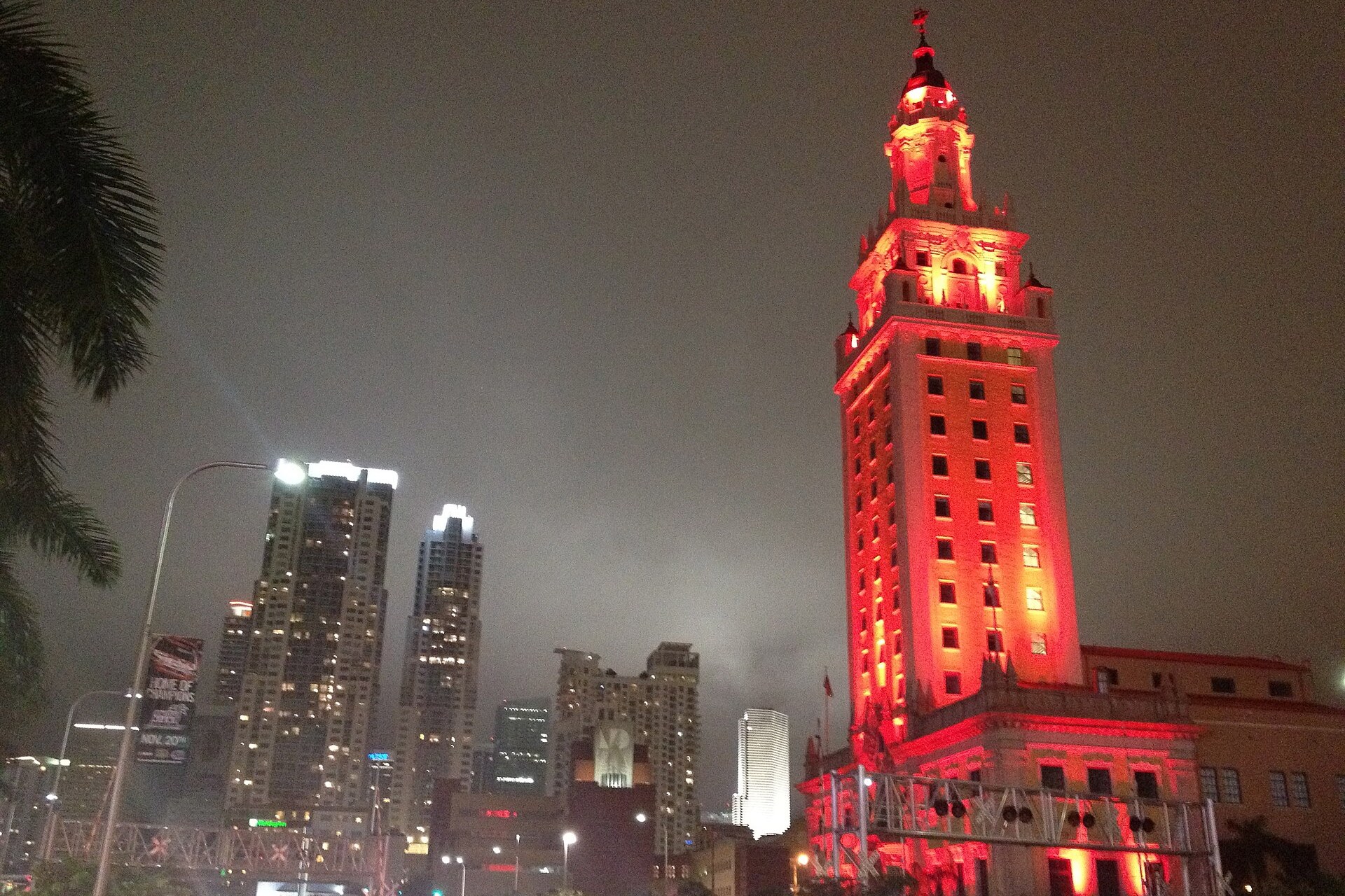 The Freedom Tower in downtown Miami lit up at night, where the US Justice Department announced the Ra&uacute;l Castro indictment