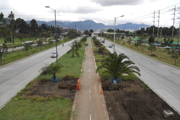 Avenida El Dorado in Bogotá, Colombia, with the eastern hills in the background
