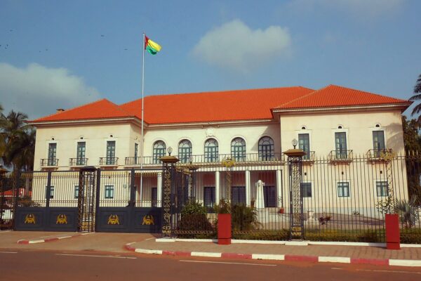 Senegal Offers Guinea-Bissau Mediation