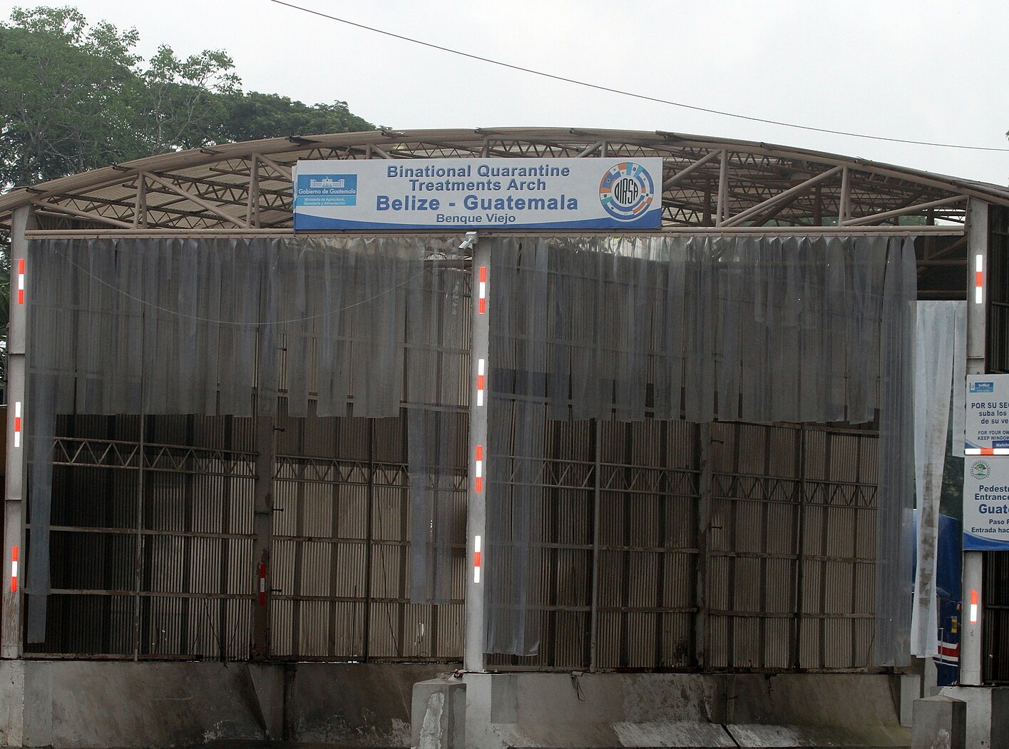 Guatemala geopolitics and the Belize border: the binational quarantine arch at the Benque Viejo and Melchor de Mencos crossing