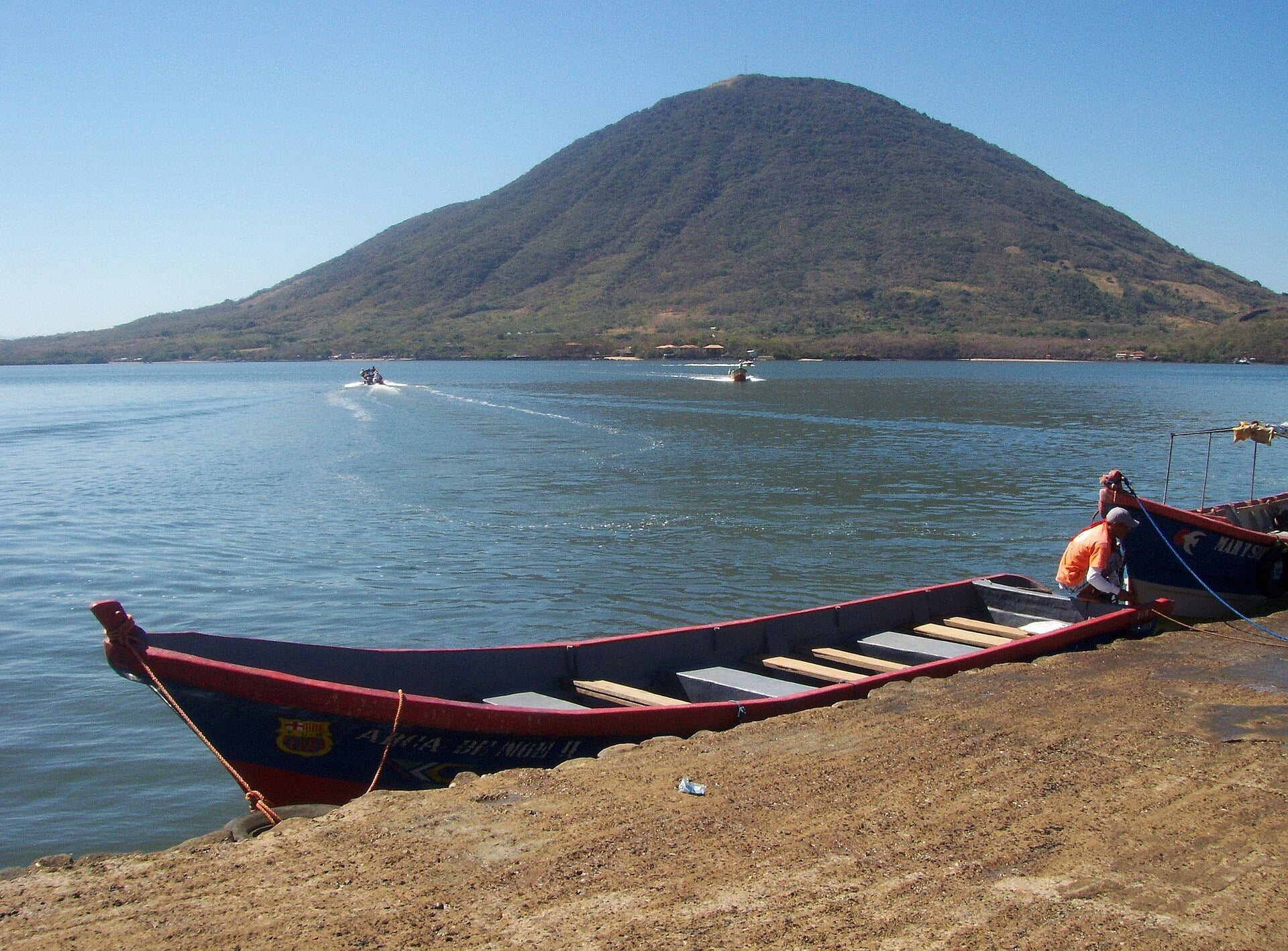Honduras neighbourhood: El Tigre island in the Gulf of Fonseca seen from the Coyolito pier