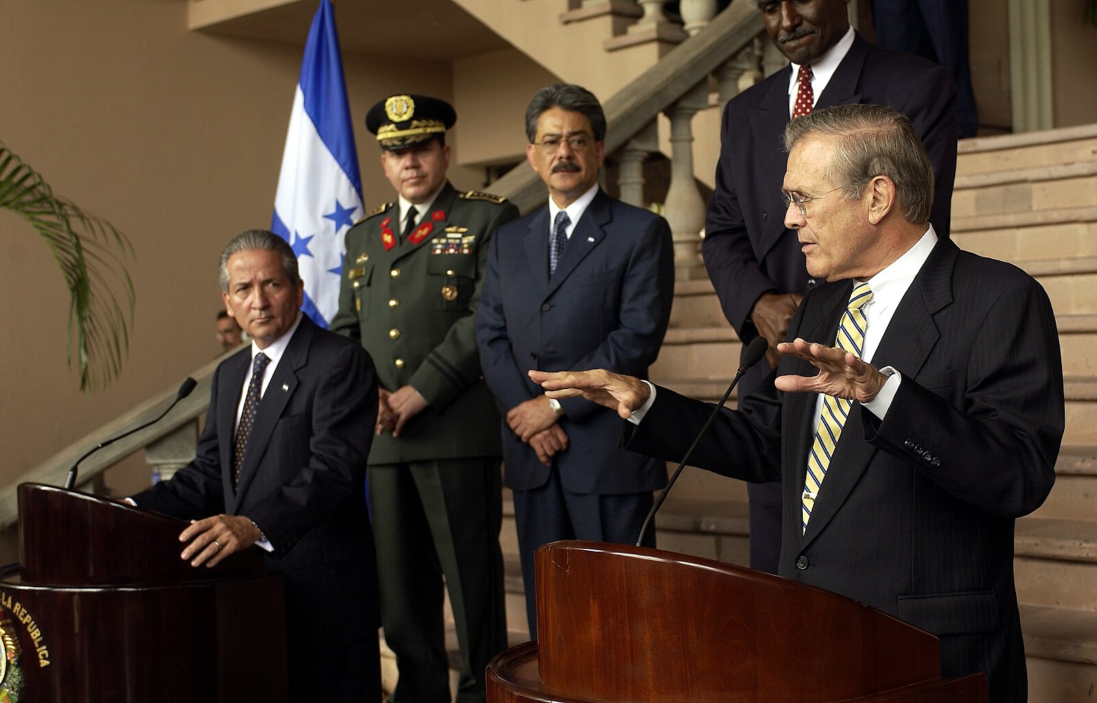 Honduras United States ties: Honduran President Ricardo Maduro and US Defense Secretary Donald Rumsfeld at a joint press conference in Tegucigalpa in 2003
