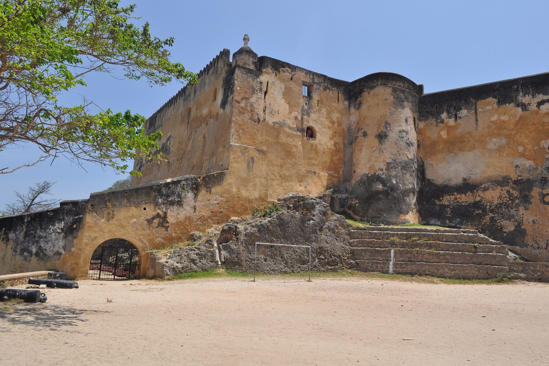 Kenya history: the walls of Fort Jesus, built by the Portuguese in Mombasa between 1593 and 1596