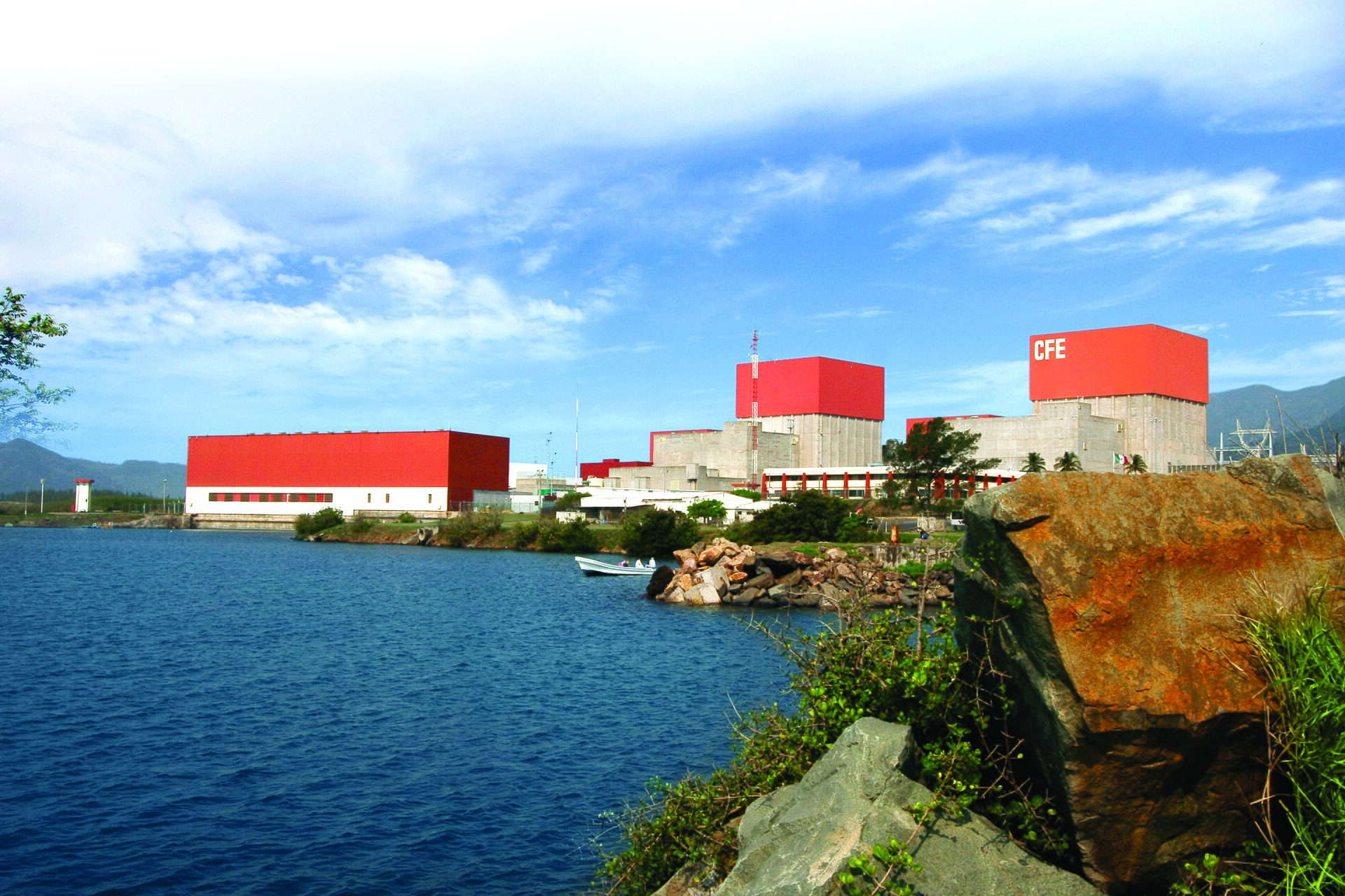 Red-topped reactor buildings of the CFE Laguna Verde nuclear power station beside the Gulf of Mexico in Veracruz, Mexico