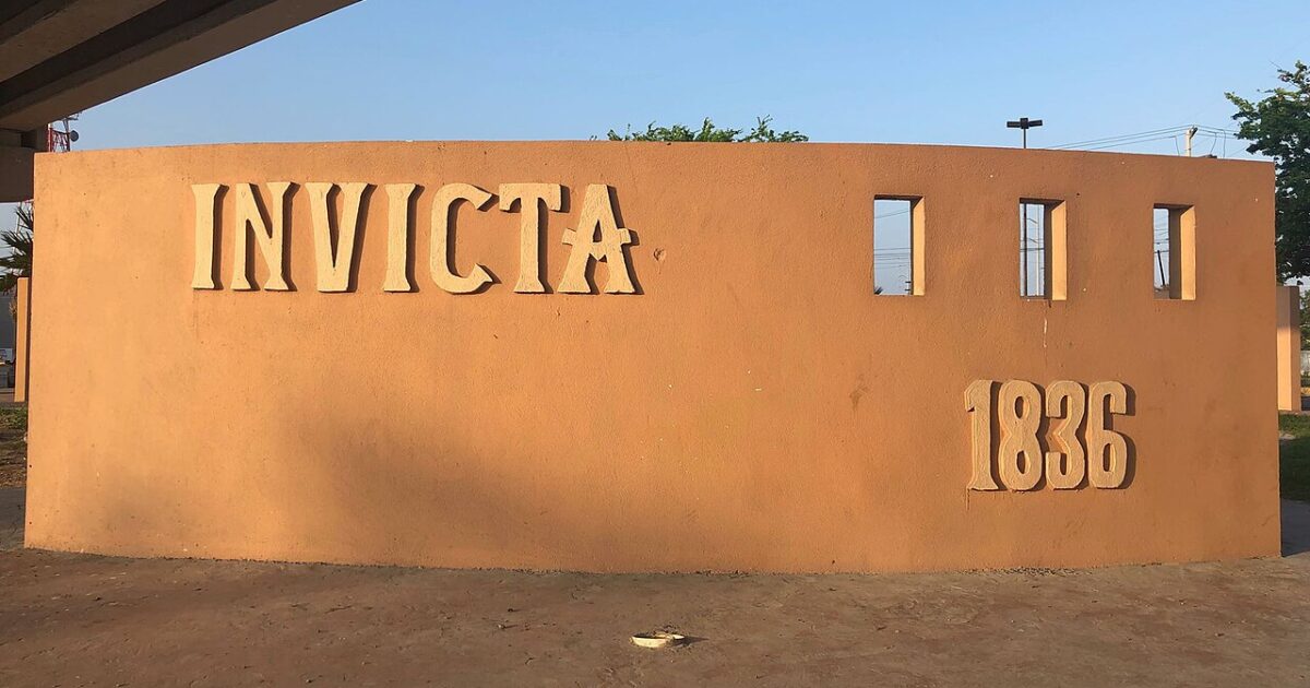 Wall of the Invicta 1836 monument in Matamoros, Tamaulipas, Mexico